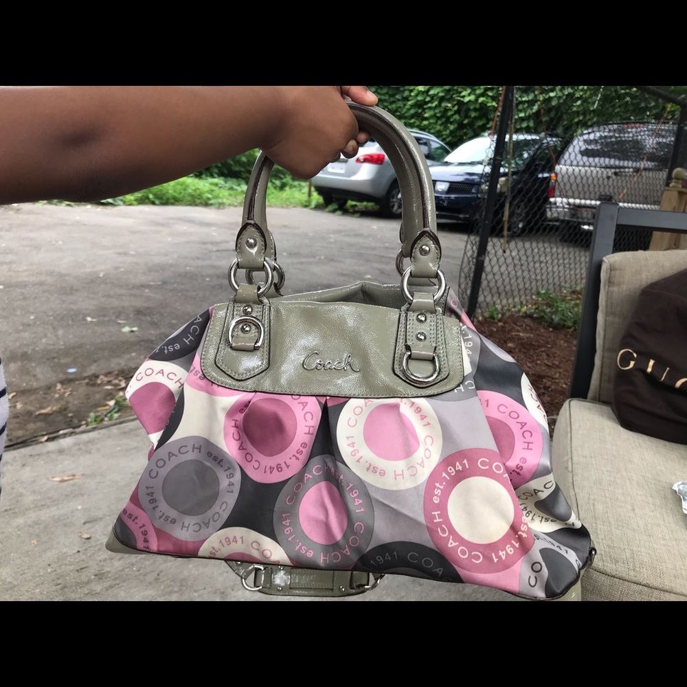 Coach vintage purse with strap